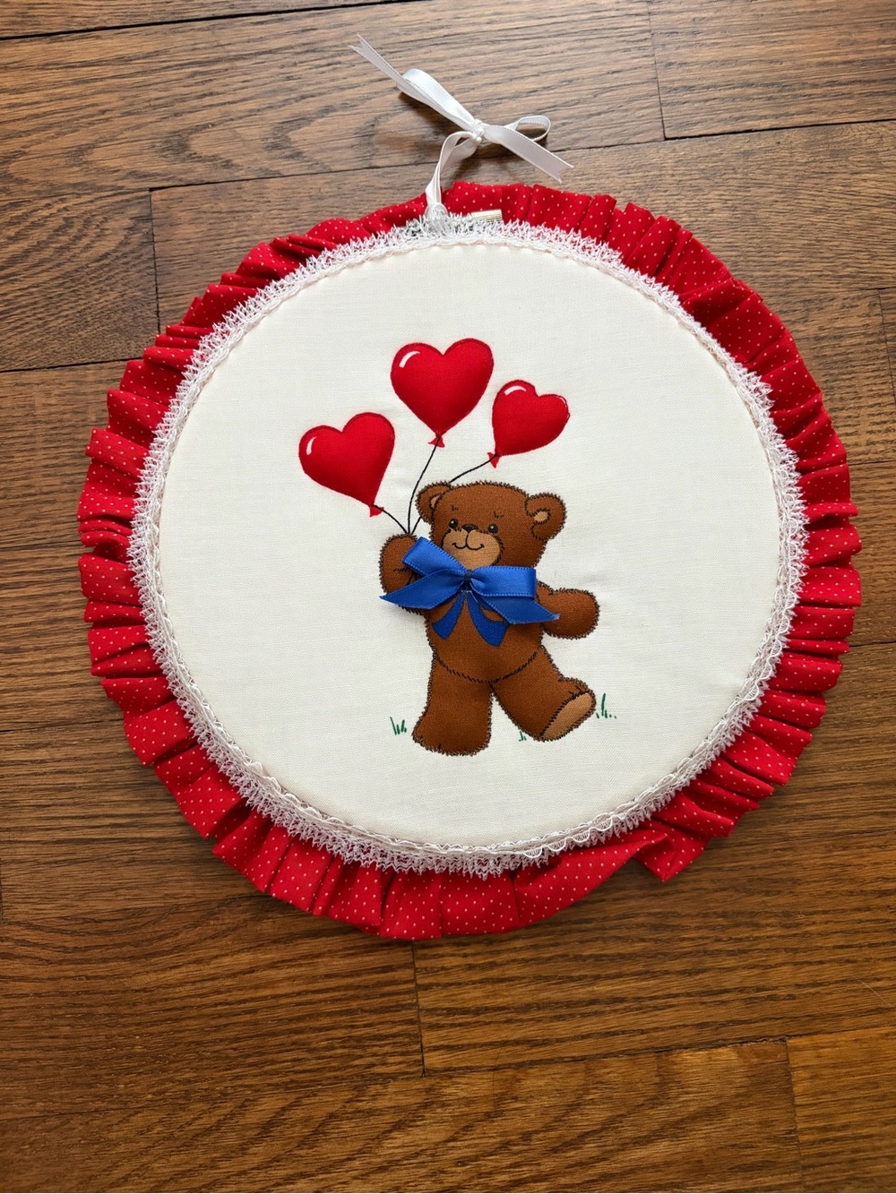 Vintage Teddy Bear Embroidery Hoop Red White Heart Balloon Nursery Home Decor